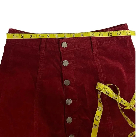 YMI Jeans Red Corduroy Mini Skirt Women's Size 7/28 - Picture 4 of 5